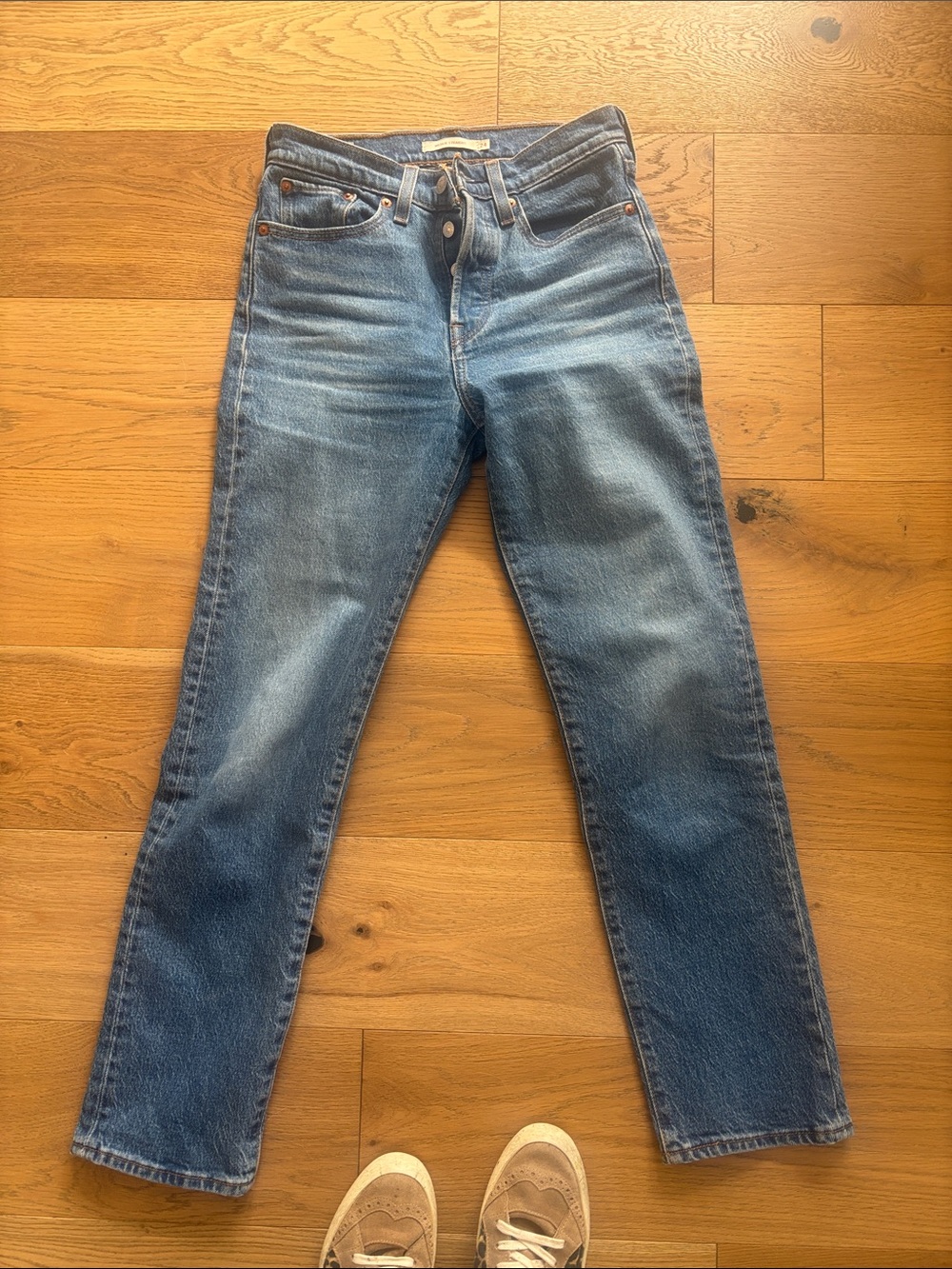 Levis Wedgie Straight Leg Size 24